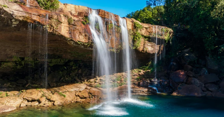 Discover the 15 cheapest places to visit this year and save big! Enjoy unforgettable experiences at budget-friendly destinations around the world.